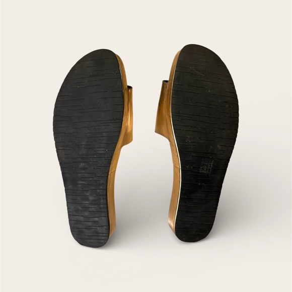 Calvin Klein Women's Metallic Gold Slide Sandals - Picture 2 of 3